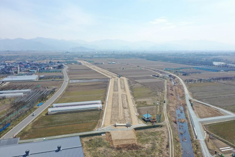 最上川上流溝延上流地区築堤等工事
