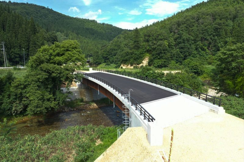主要地方道大江西川線貫見5号橋床版工事