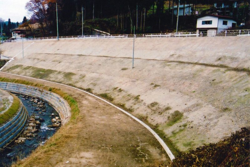 一般県道田代白岩線道路改良工事
